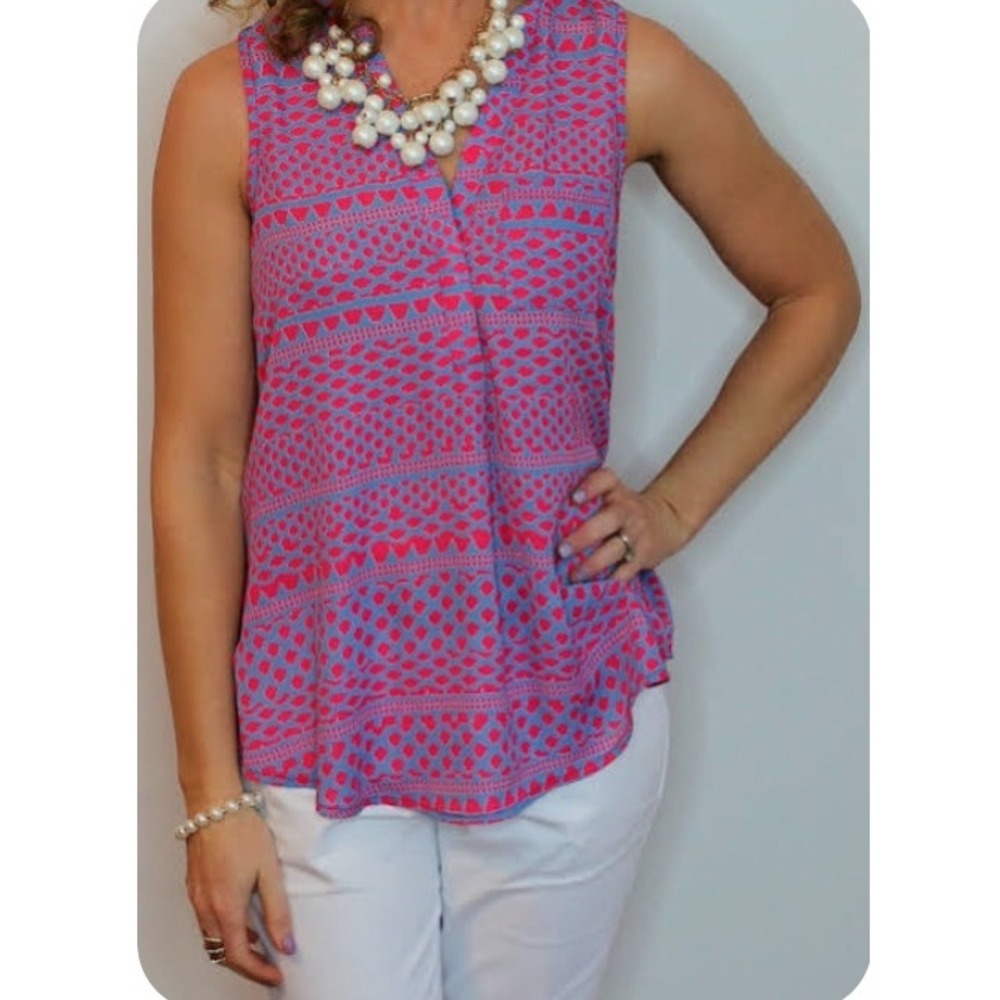 Papermoon Norris Split Neck Blouse Size S Stitch Fix Pink Blue Geometric Top